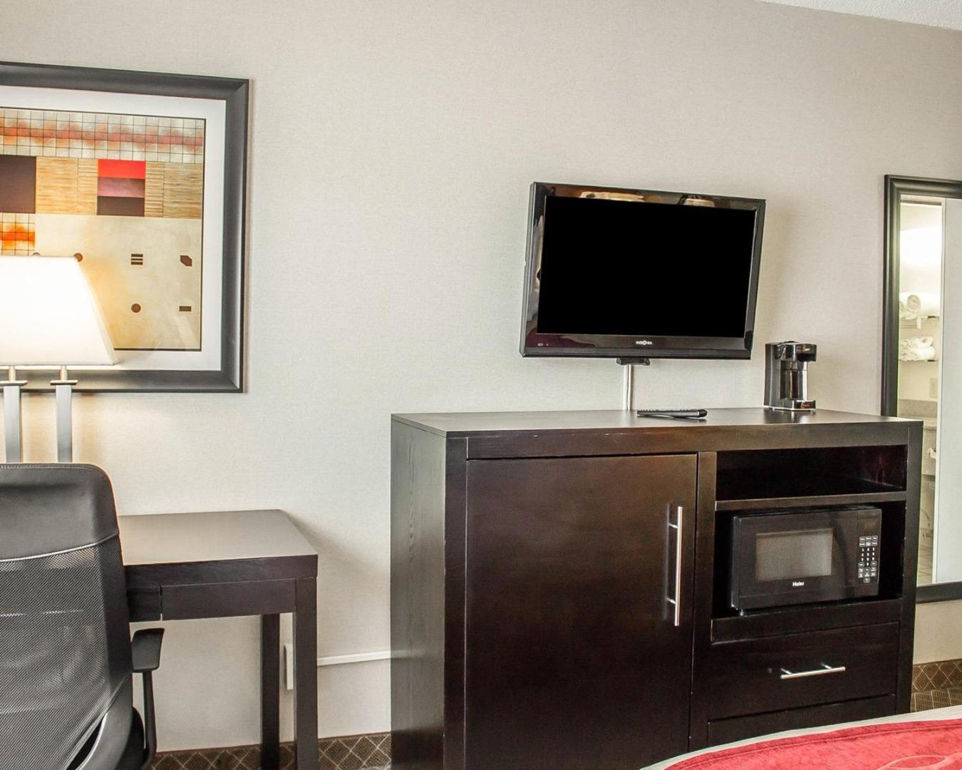 Norwood Inn & Suites Columbus Eksteriør billede